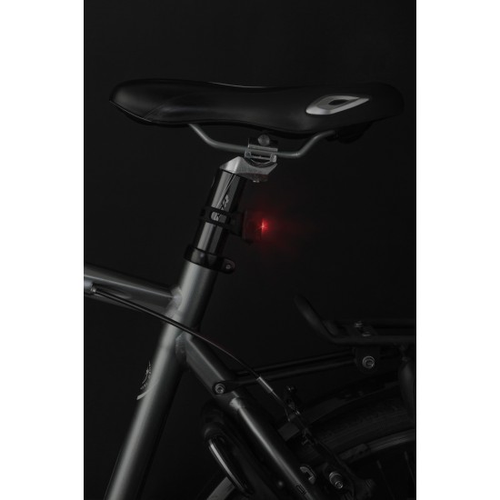Far + stop AXA 1 led Niteline 11 Far + stop AXA 1 led Niteline 11