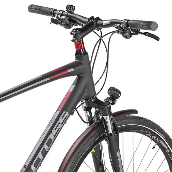 Bicicleta CROSS Travel Man Trekking 28'' Negru/Rosu 480mm Bicicleta CROSS Travel Man Trekking 28 Negru/Rosu 480mm