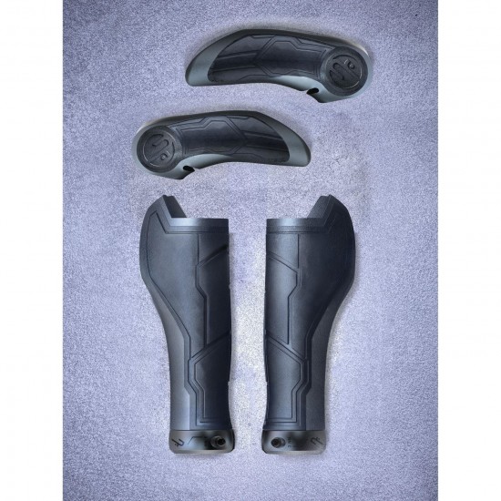 MANSOANE CUBE NATURAL FIT GRIPS ALL TERRAIN BAR ENDS BLACK S