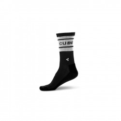 SOSETE CUBE SOCKS AFTER RACE HIGH CUT NEGRU ALB 40-43 SOSETE CUBE SOCKS AFTER RACE HIGH CUT NEGRU ALB 40-43