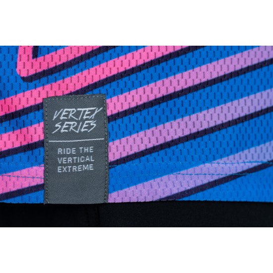 TRICOU CICLISM CUBE VERTEX ROUND NECK JERSEY L/S BLUE PINK XL TRICOU CICLISM CUBE VERTEX ROUND NECK JERSEY L/S BLUE PINK XL