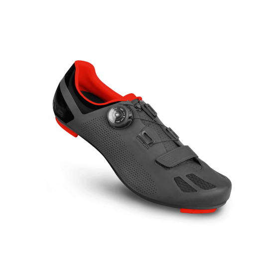 Pantofi ciclism FLR F-11 Pro Road - Negru/Rosu 44 Pantofi ciclism FLR F-11 Pro Road - Negru/Rosu 44