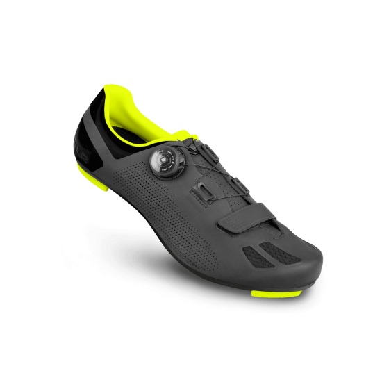 Pantofi ciclism FLR F-11 Pro Road - Negru/Galben neon 43 Pantofi ciclism FLR F-11 Pro Road - Negru/Galben neon 43