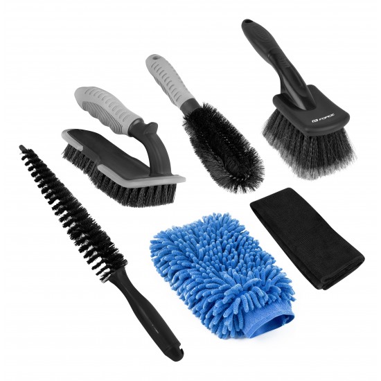 Set perii FORCE PROFI, cu husa Set perii FORCE PROFI cu husa