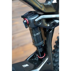 e-bike Haibike AllMtn CF 8 i750Wh 12-G SX Eagle L gloss black white e-bike Haibike AllMtn CF 8 i750Wh 12-G SX Eagle L gloss black white