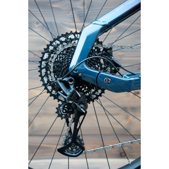 e-bike Haibike AllTrail 8 27.5 i625 12-G Deore glossy fade purple chrome L e-bike Haibike AllTrail 8 27.5 i625 12-G Deore glossy fade purple chrome L