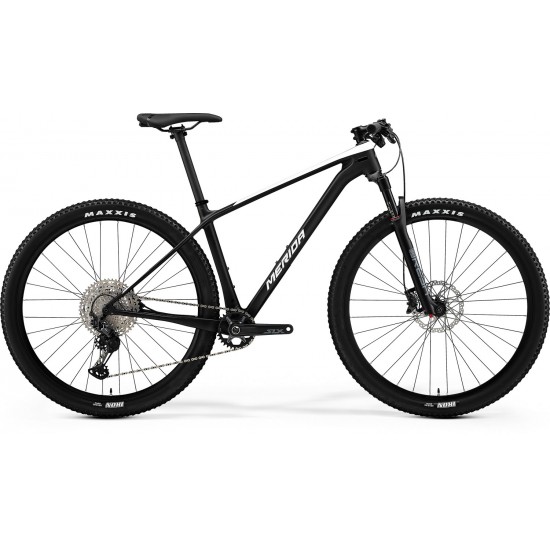 MERIDA 2022 BIG.NINE 5000 LUCIOS ALBPERLĂ/MAT NEGRU MERIDA BIG.NINE 5000 LUCIOS ALBPERLĂ/MAT NEGRU