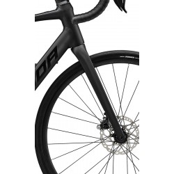 Furcă MERIDA eScultura 400 silk negru CF2 carbon 1-1/8