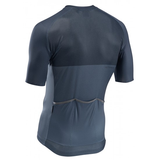 Tricou ciclism NORTHWAVE BLADE SCURT L ALBASTRUÎNCHIS Tricou ciclism NORTHWAVE BLADE SCURT L ALBASTRUÎNCHIS
