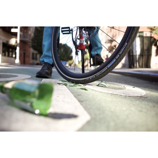 Cauciuc SCHWALBE Marathon Plus Perf SmartGuard 28''x1.10 / 28-622 / 700x28C B/B+RT HS440 EC 67EPI Cauciuc SCHWALBE Marathon Plus - 28x1.10 700x28C (28-622) HS440 B/B+RT, ENC - Sarma