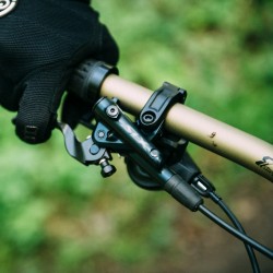 Frana Disc Hidraulica SHIMANO SLX BL-M7100 (L) + BR-M7100 (F) cu placute metalice Frana Disc Hidraulica SHIMANO SLX BL-M7100 (L) + BR-M7100 (F) cu placute metalice