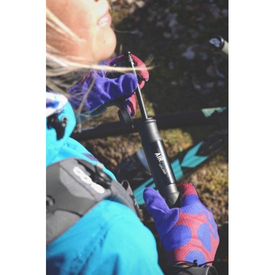 Pompa mini SKS Airflex Explorer - Argintiu Pompa mini SKS Airflex Explorer - Argintiu