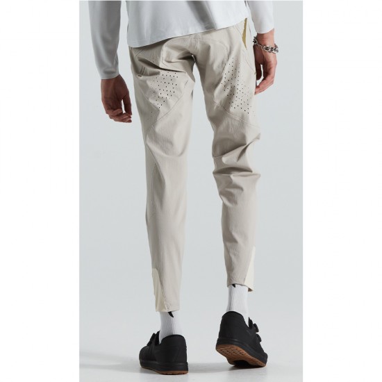 Pantaloni SPECIALIZED Gravity - Stone 32 Pantaloni SPECIALIZED Gravity - Stone 32