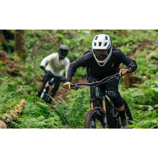 Casca SPECIALIZED Gambit - White Sage L Casca SPECIALIZED Gambit - White Sage L