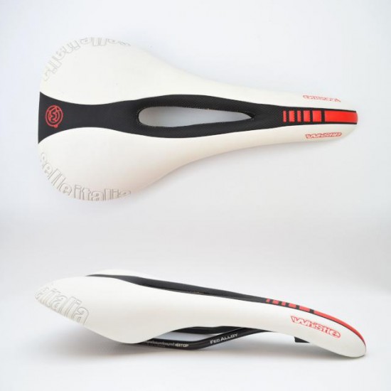 Sa Selle Italia XR Fec Alloy Whistle white-black-red Sa Selle Italia XR Fec Alloy Whistle white-black-red