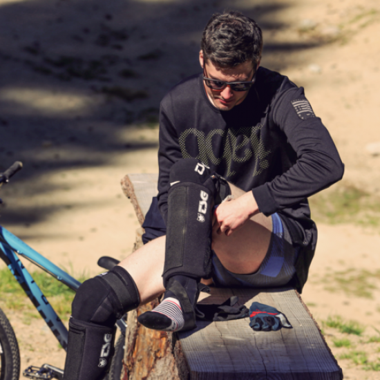 Protectie tibie TSG Bmx - Black L/XL Tibiere TSG Bmx - Black L/XL