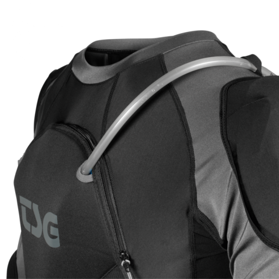 Tricou cu protectii TSG Tahoe Pro A 2.0 L/S - Black XS Tricou cu protectii TSG Tahoe Pro A 2.0 L/S - Black XS