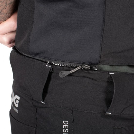 Pantaloni cu bretele TSG Hybrid - Black M Pantaloni cu bretele TSG Hybrid - Black M