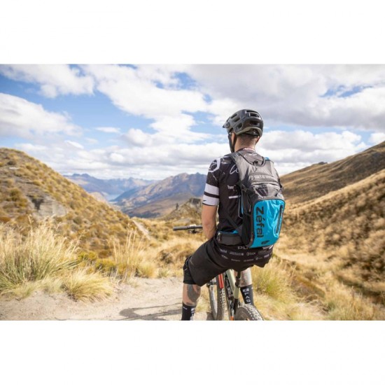 Rucsac hidratare ZEFAL Z Hydro Enduro - Negru/Albastru Rucsac hidratare ZEFAL Z Hydro Enduro - Negru/Albastru